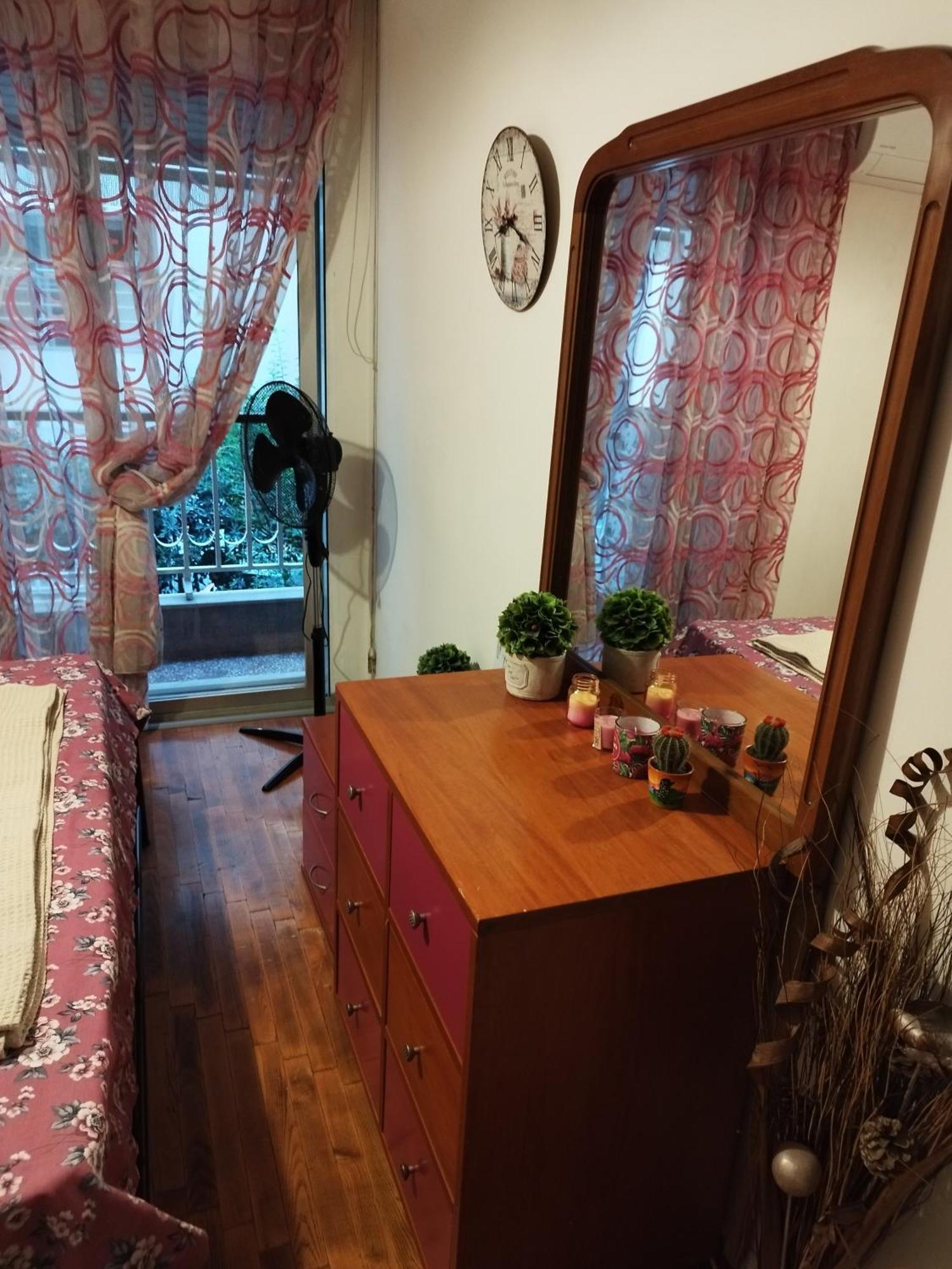 Private Rooms In Shared House Tesalonika Ruang foto