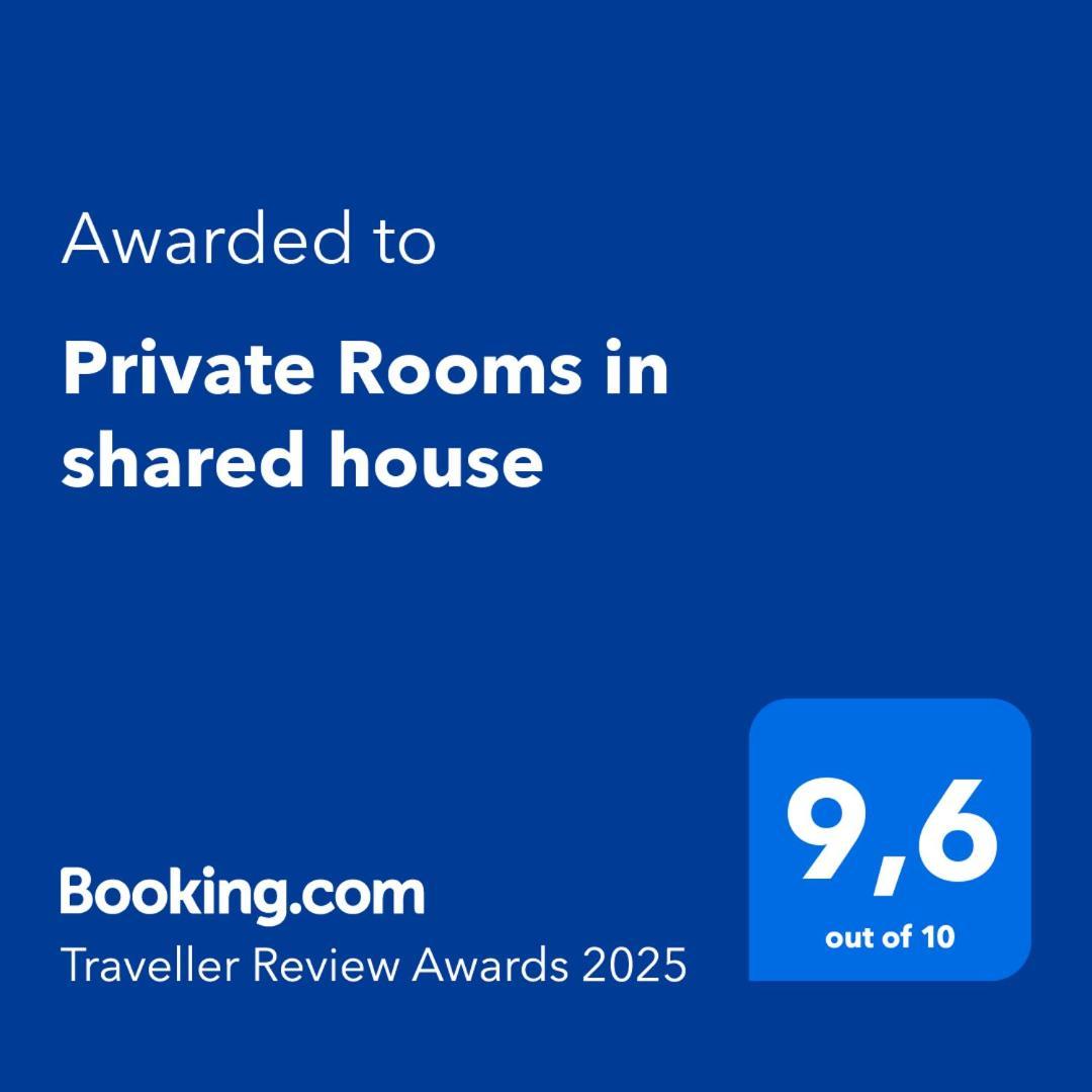 Private Rooms In Shared House Tesalonika Bagian luar foto